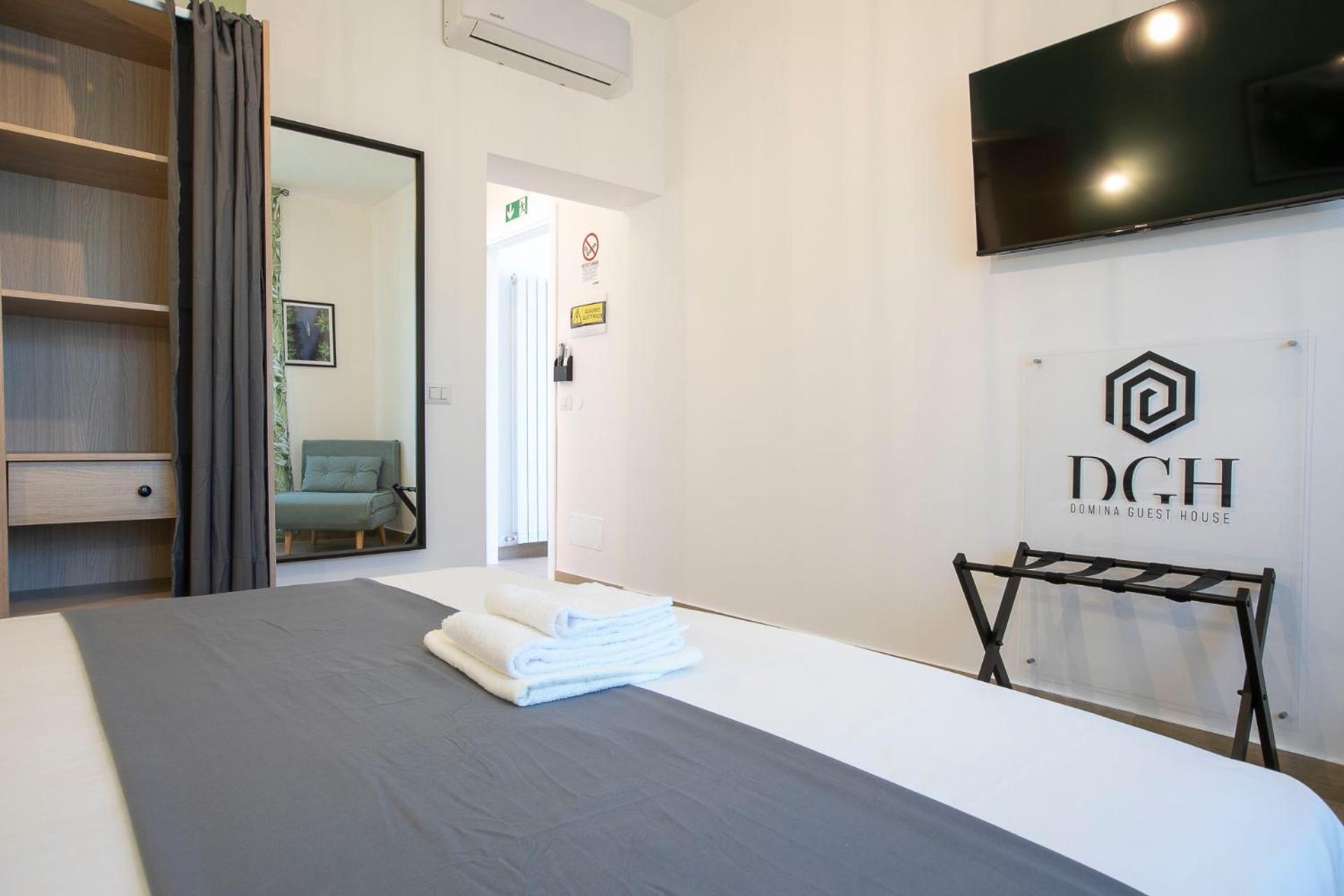 Domina Guest House Fiumicino Exterior photo