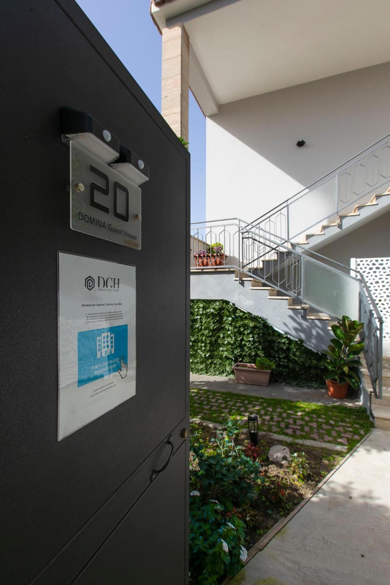 Domina Guest House Fiumicino Exterior photo